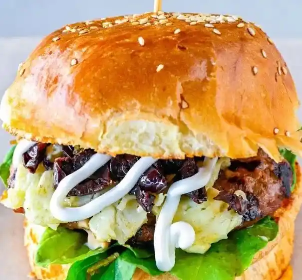Artı Burgerhouse Karşıyaka